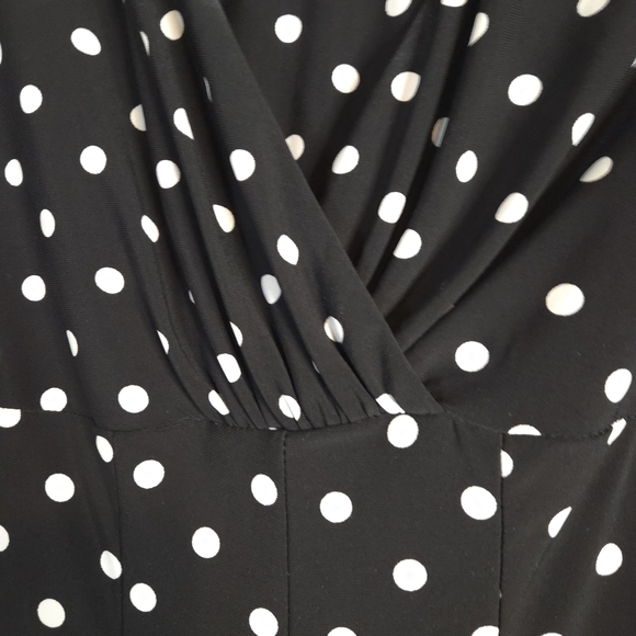 Lauren Ralph Lauren Women's Black Sleeveless Midi Dress with White Dots Size 10 - Picture 4 of 6